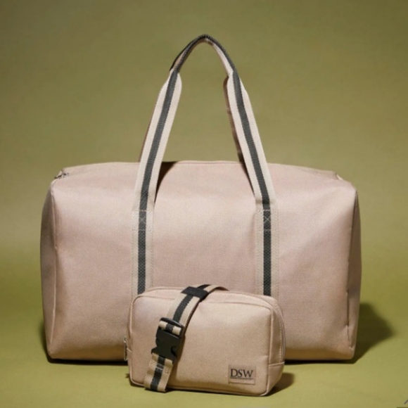 DSW Weekend bag and sling NWT - Picture 2 of 10
